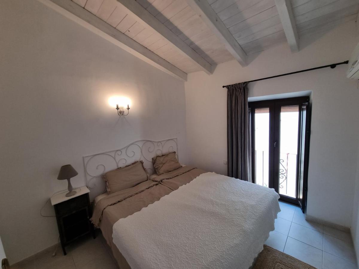 Town House With Roof Terrace - Old Town Apartment Marbella Bagian luar foto
