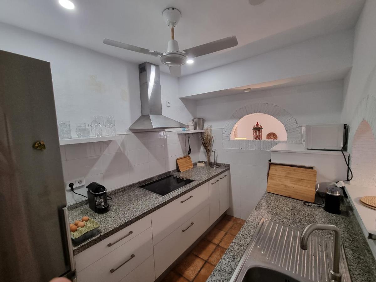 Town House With Roof Terrace - Old Town Apartment Marbella Bagian luar foto